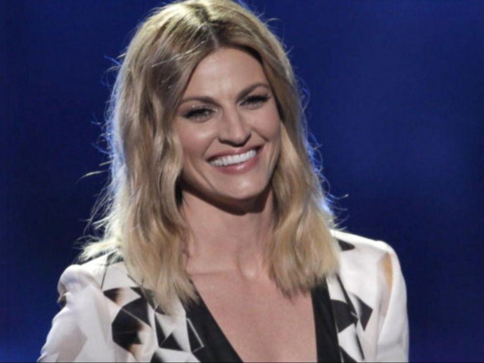 Fox Sports reporter Erin Andrews reveals she had surgery for