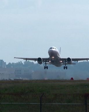 VIDEO: FAA calls for worldwide ban of laptops and small electronics in checked luggage