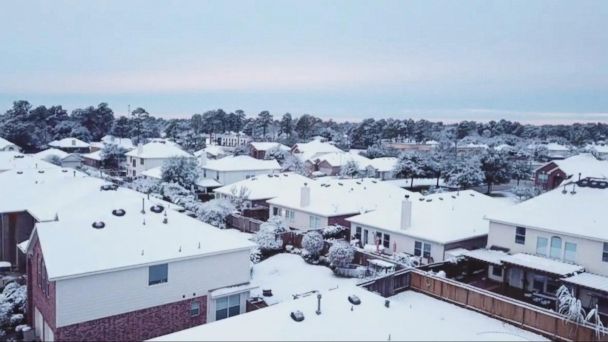 Video First major snowfall blankets 20 states from Texas to New England 