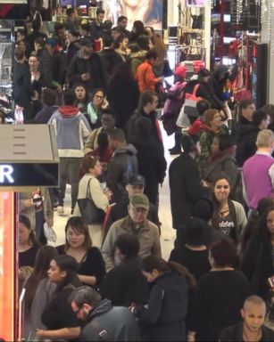 VIDEO: Last-minute shoppers may get some great deals this holiday season