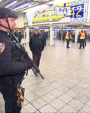 VIDEO:NYPD is taking unprecedented steps to protect Times Square for New Year's Eve