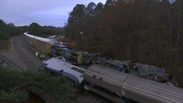 Delayed Amtrak Auto Train arrives 37 hours after departure - ABC News