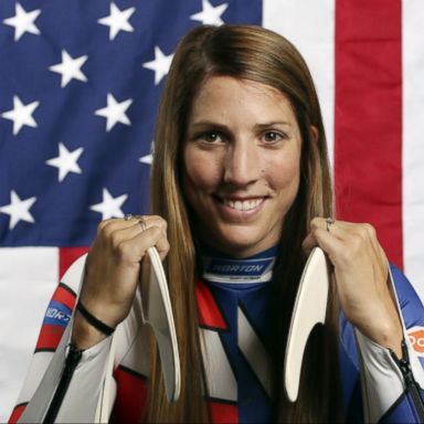 VIDEO: 4-time Olympic luger will carry U.S. flag after winning coin toss