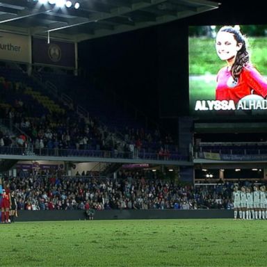 VIDEO: The US women's soccer team pays tribute to Parkland victim