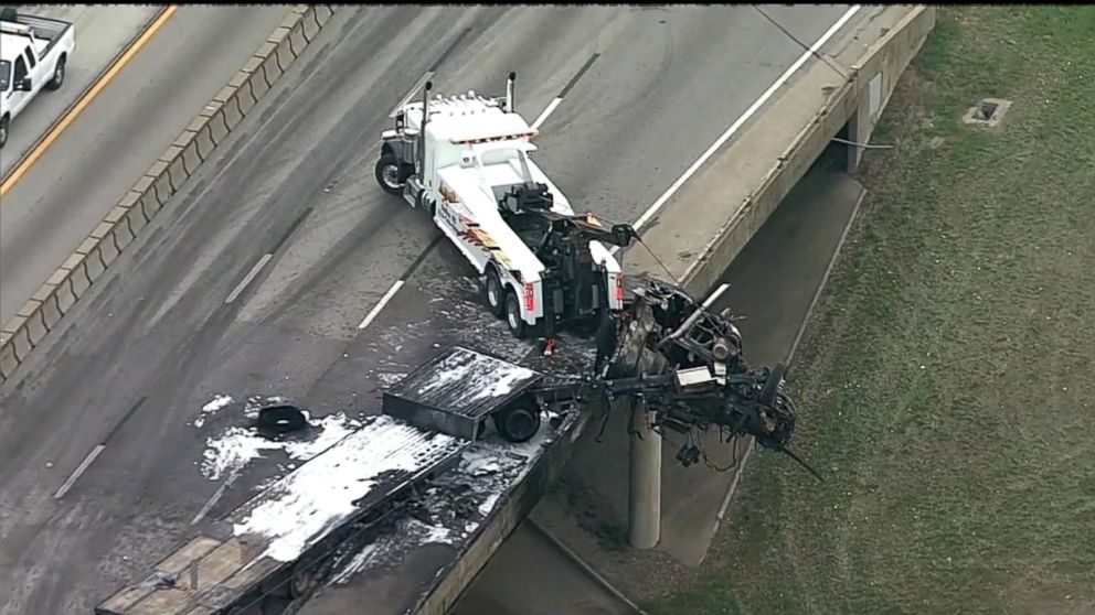 Video Driver Of Tractor Trailer Killed In Fiery Collision On Highway Abc News 6891