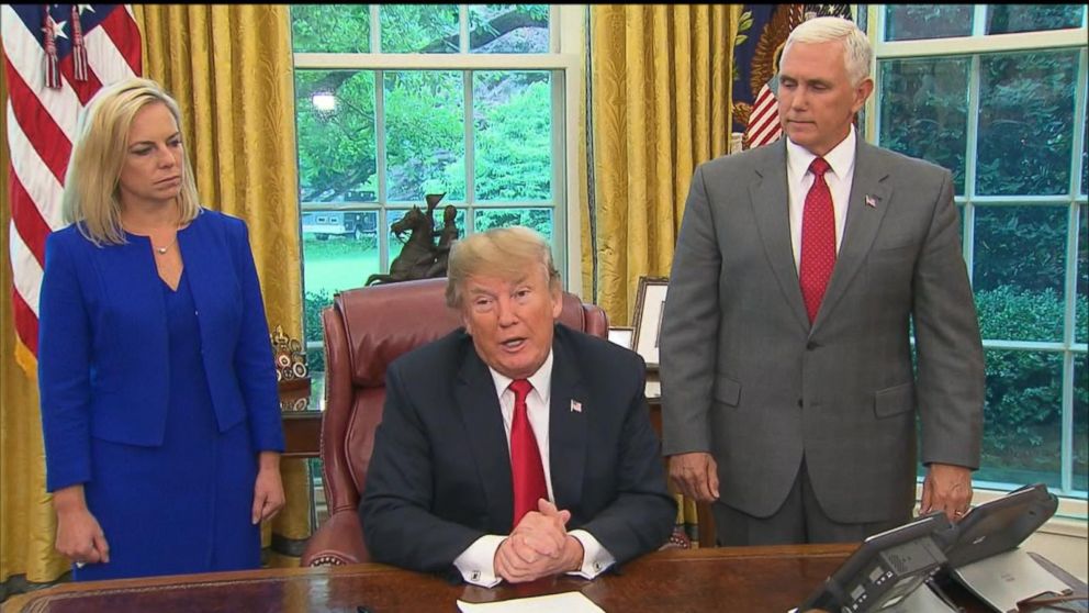 video i didn t like the !   sight trump signs executive order ending family separation - b!   asketballplatze in fortnite