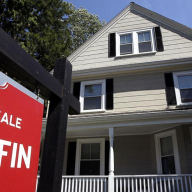 VIDEO: Home prices at record highs along with rising mortgage rates