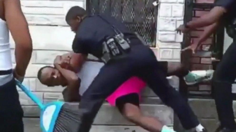 VIDEO: Police officer suspended after beating a man in Baltimore