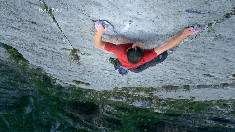 Video Rock climber scaled Yosemite's El Captain - ABC News