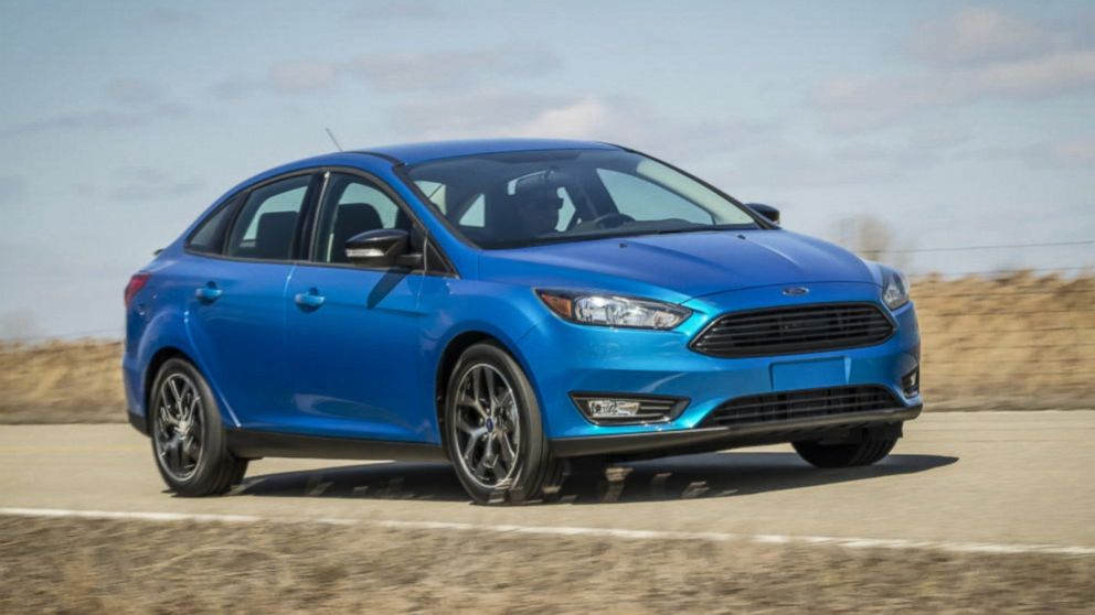Nearly 1.5M Ford Focus cars recalled due to defective fuel valve Video