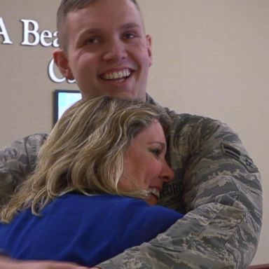 VIDEO: Soldier surprises mother for Christmas