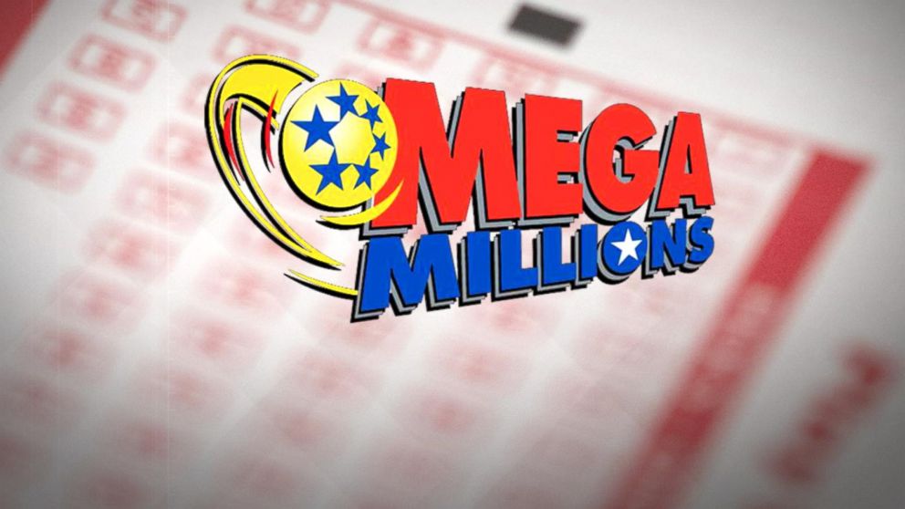 Video Hopefuls line up as Mega Millions jackpot balloons to $425M - ABC ...