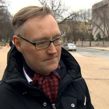 VIDEO: Tourists turned away from Smithsonian during shutdown 