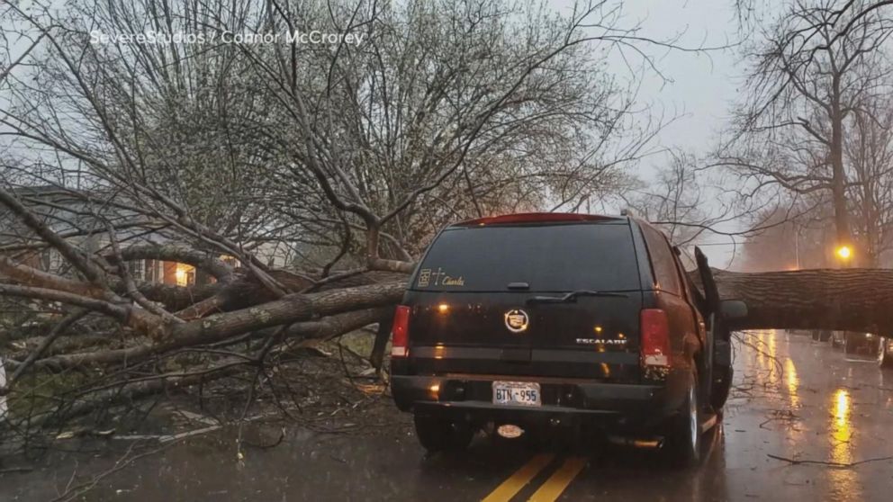 Violent twisters rips through South Video - ABC News