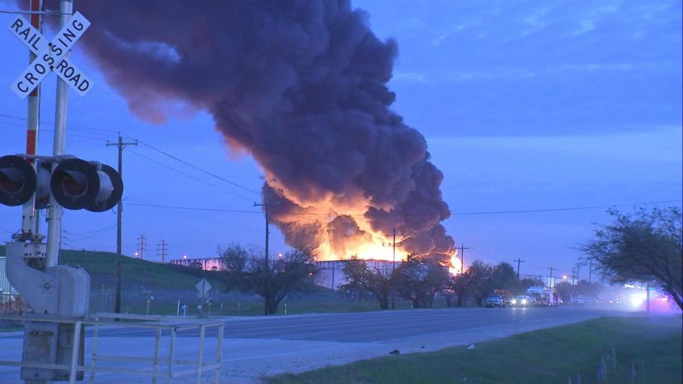 Latest Chemical Plant Fire Unnerves, Infuriates Houston-Area Residents -  Public Health Watch