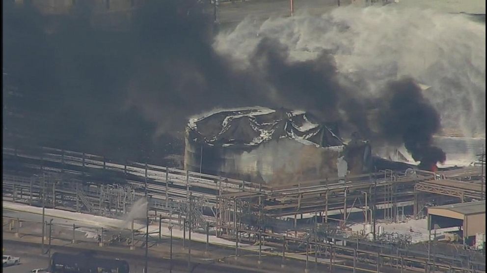 Video Response teams are on alert as a chemical plant in Houston continues to leak - ABC News