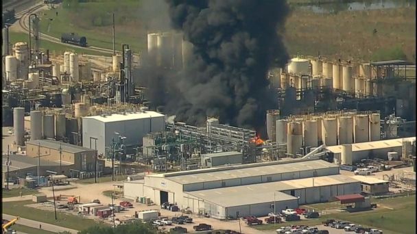 Video Chemical Plant Blast Leaves 1 Dead, Houston Communities On Edge ...