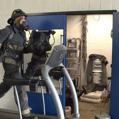 VIDEO: Firefighter finishes half-marathon wearing full gear and oxygen tanks