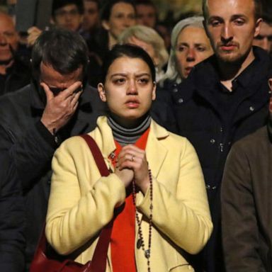 VIDEO: Parisians find comfort in song as they pray for beloved Notre Dame Cathedral