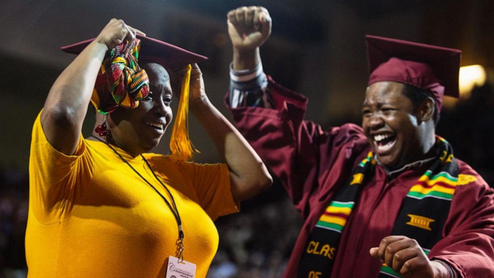 Mother Son Earn Bachelor S Degrees On The Same Day Video Abc News