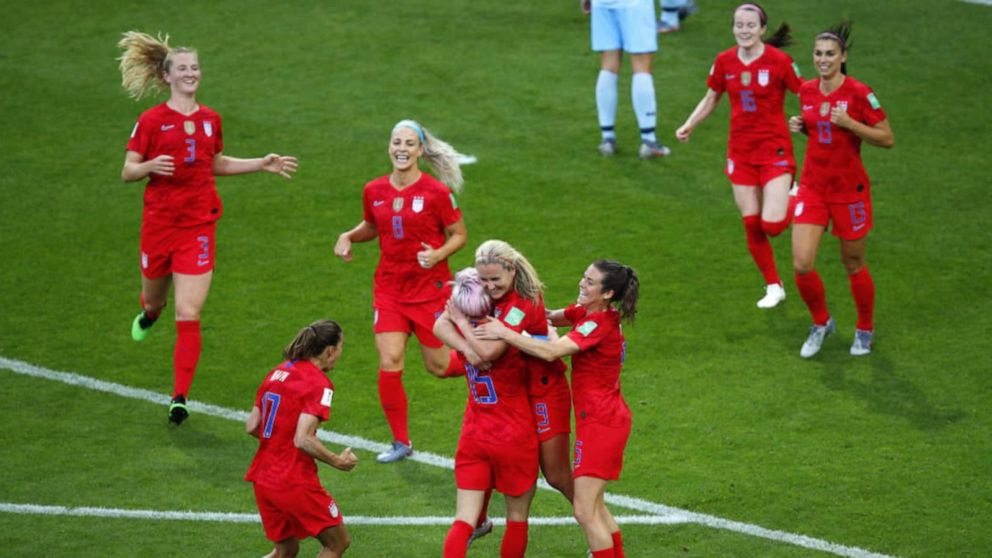 Video Us Women S National Soccer Team Beats Thailand 13 0 In Opening Match Abc News