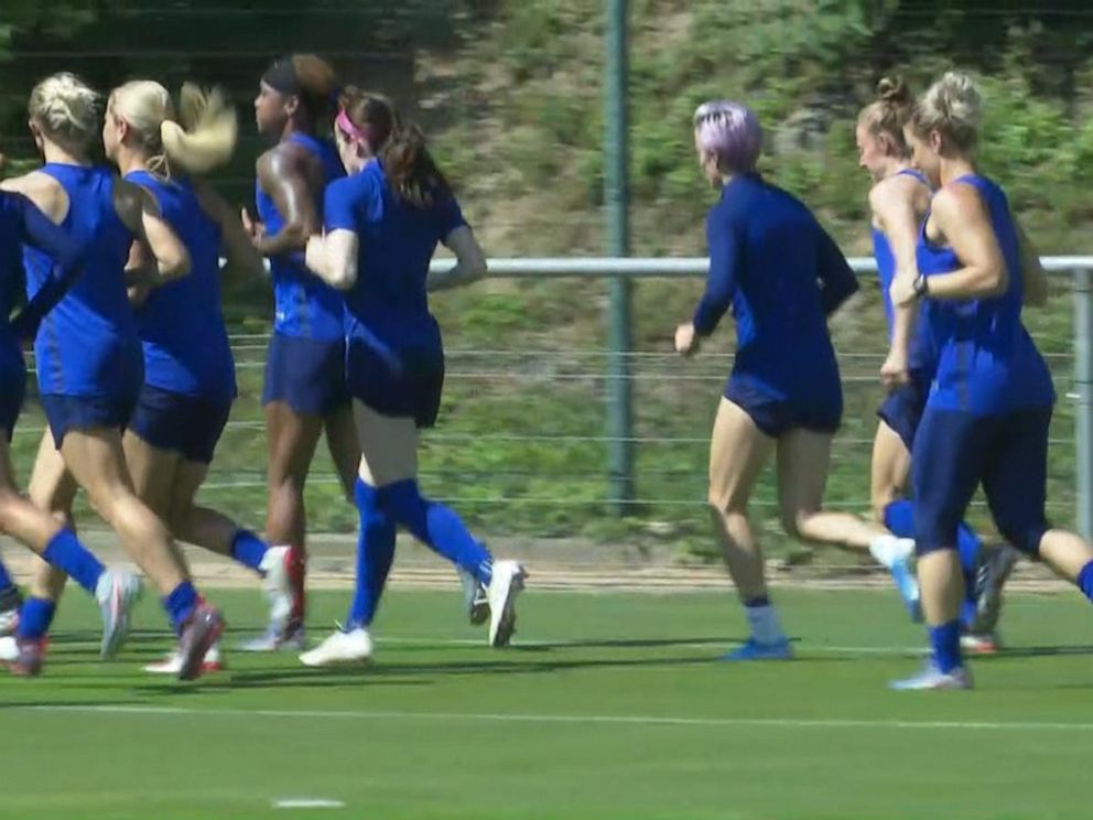 US soccer team wins nail-biter against Netherlands with penalty kicks in  Olympics quarterfinal - ABC News