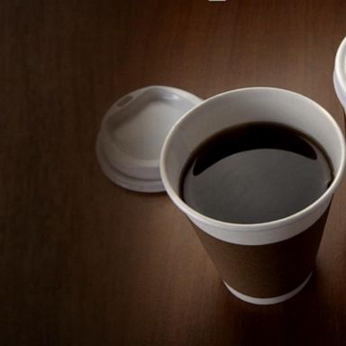 VIDEO: Does drinking coffee cause cancer?