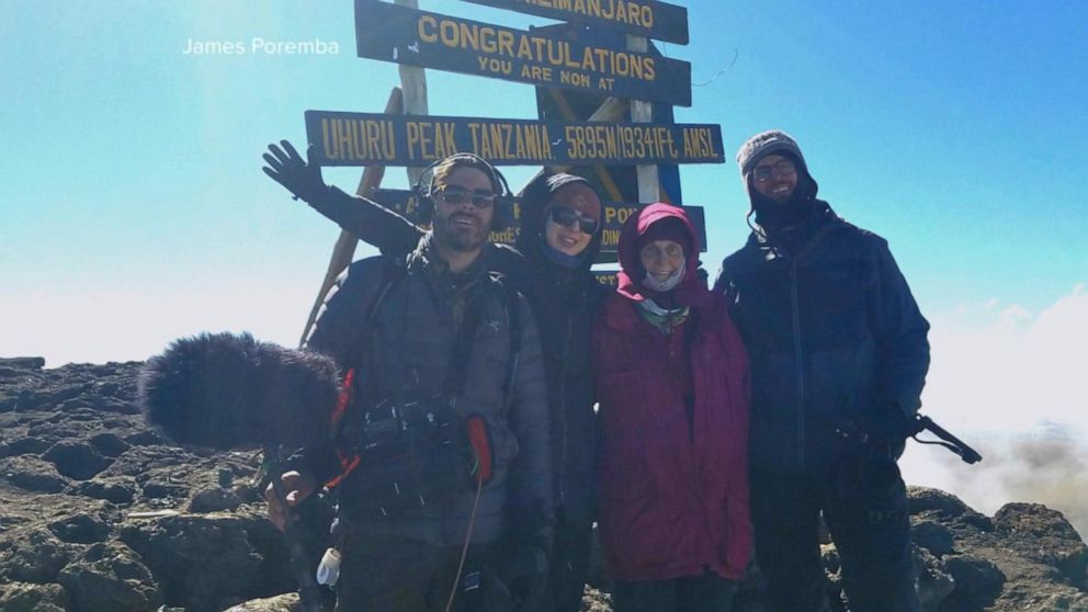 ÐÐ°ÑÑÐ¸Ð½ÐºÐ¸ Ð¿Ð¾ Ð·Ð°Ð¿ÑÐ¾ÑÑ Great-grandmother, 89, becomes oldest person to summit Kilimanjaro