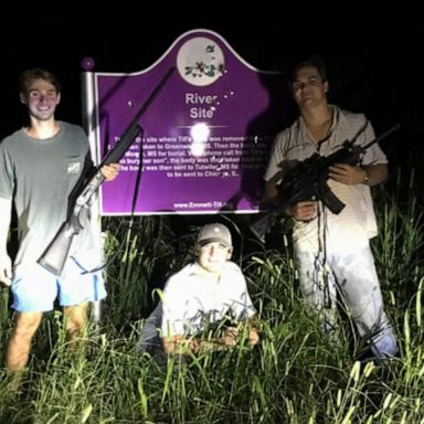 VIDEO: Anger spreading after fraternity poses at vandalized Emmett Till memorial 