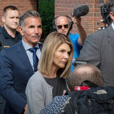 VIDEO: Lori Loughlin back in court for alleged participation in college admissions scheme