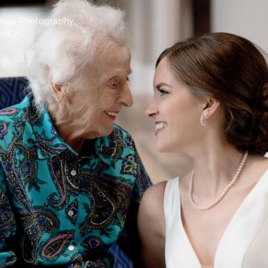 VIDEO: Woman brings wedding dress, photographer to grandmother in hospice care