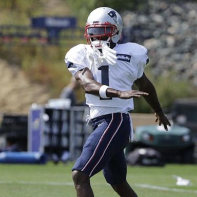 VIDEO: Patriots newest star Antonio Brown still preparing to play in NFL game