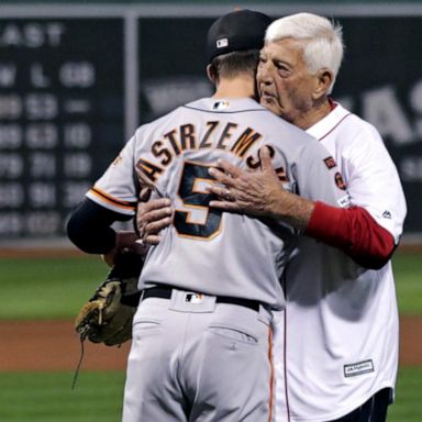 VIDEO: ‘Yaz’ returns to Fenway Park