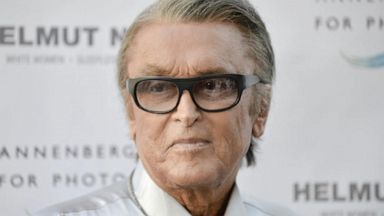 religion VIDEO: Hollywood studio executive and producer Robert Evans has died
