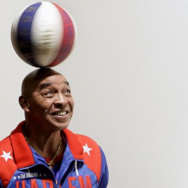 VIDEO: Harlem Globetrotters' Curly Neal dies at 77