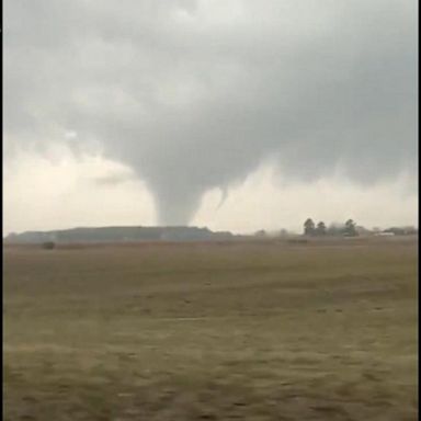 VIDEO: Tornadoes possible across the South and Midwest