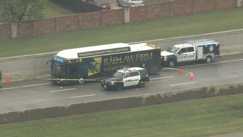 Bus Hijacking Ends In Police Shootout Video Abc News 