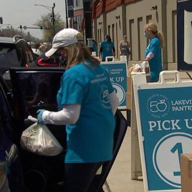 VIDEO: Chicago's Wrigley Field turned into food pantry