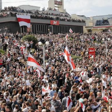 VIDEO: Large crowds of protesters taking to the streets in Belarus for 6th day in a row 