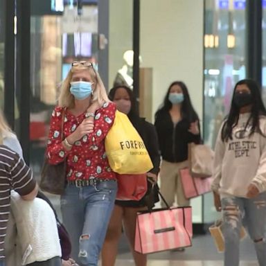 VIDEO: Crowds gathered for post-Thanksgiving deals despite COVID-19 warnings