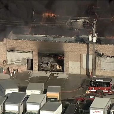 VIDEO: Massive hazmat fire in Chicago 