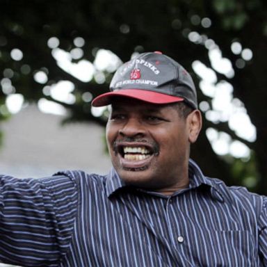 VIDEO: Former heavyweight boxing champion Leon Spinks dies from prostate cancer