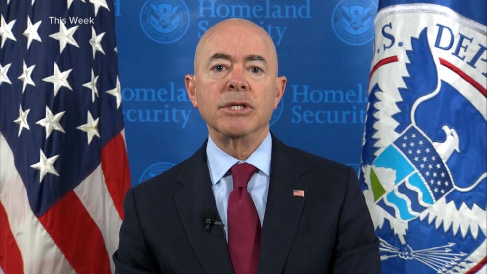 video-secretary-of-homeland-security-urges-migrants-not-to-come-to-the