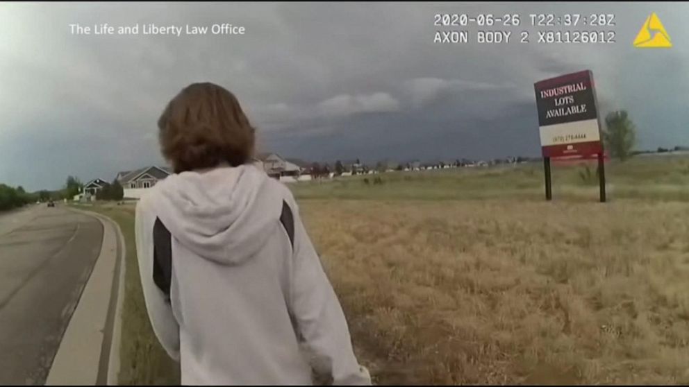 Video Colorado Officers Involved In Arrest Of Woman With Dementia Resign Abc News