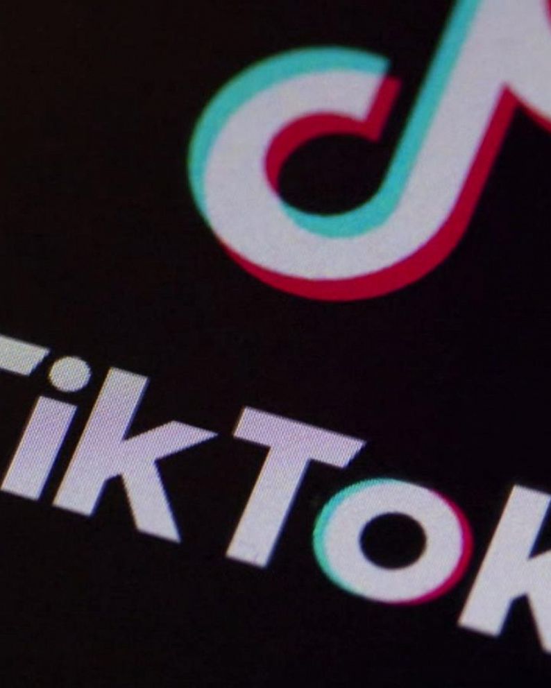 13 Year Old Girl Severely Burned While Imitating Tiktok Video Family Says Abc News - good burns for roblox