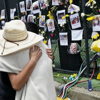 VIDEO: Families leave memorials at Surfside building collapse