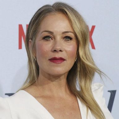 VIDEO: Actress Christina Applegate announces MS diagnosis