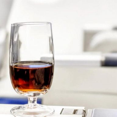 VIDEO: American Airlines extends alcohol bans until 2022