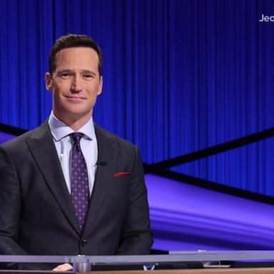 VIDEO: Mike Richards steps down as ‘Jeopardy!’ host