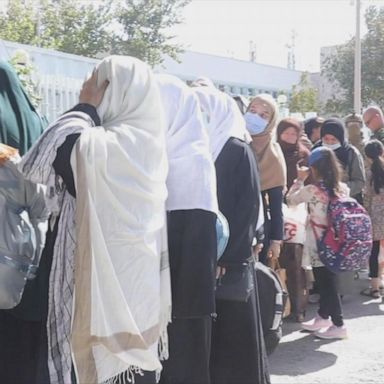 VIDEO: Officials fear crowds at Kabul airport may lead to greater violence